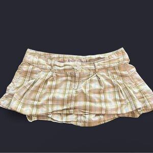 SOLD Y2K Low Rise Hollister Mini Skirt, green and blue plaid size medium size 9